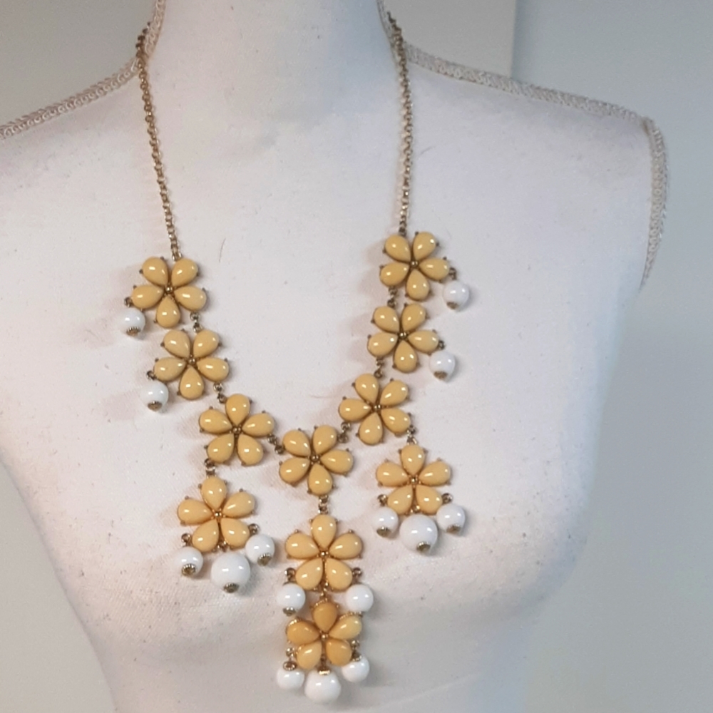 Costume necklace